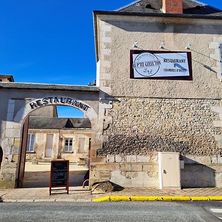 مبيت وإفطار Les Aix-d'Angillon Au P'Tit Gueul'Ton المظهر الخارجي الصورة